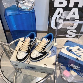 Nike Air Jordan Fashion Casual Sneakers For Men And Women 