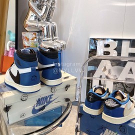 Nike Air Jordan Fashion Casual Sneakers For Men And Women 