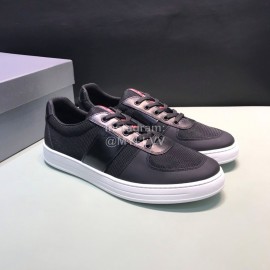 Prada Fashion Cowhide Nylon Casual Sneakers For Men Black