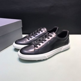 Prada Fashion Leather Casual Sneakers For Men Black