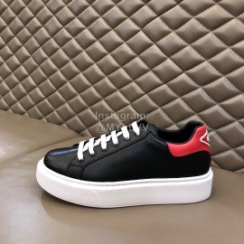 Prada Cowhide Lace Up Thick Soled Sneakers For Men Black