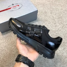 Prada Calf Leather Lace Up Sneakers For Men Black