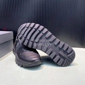 Prada Spring Summer Black Cowhide Sneakers For Men 