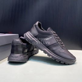 Prada Spring Summer Black Cowhide Sneakers For Men 