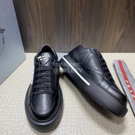 Prada Calf Leather Thick Soled Macro Sneakers For Men Black