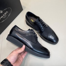 Prada Carved Leather Lace Up Shoes For Men Black