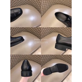 Prada Black Calf Leather Lace Up Shoes For Men 