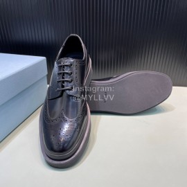 Prada Carved Calf Leather Lace Up Shoes For Men Black