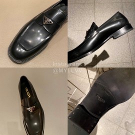 Prada Saffiano Leather Casual Business Loafers For Men Black