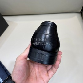 Prada Crocodile Pattern Leather Casual Loafers For Men Black