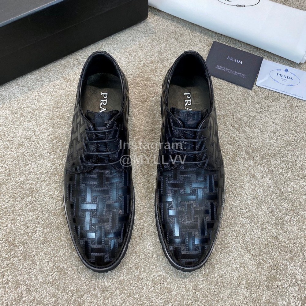 Prada Cowhide Lace Up Casual Shoes For Men Black