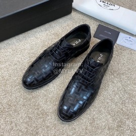 Prada Cowhide Lace Up Casual Shoes For Men Black