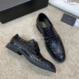 Prada Cowhide Lace Up Casual Shoes For Men Black