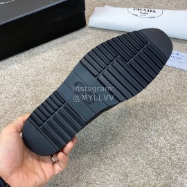 Prada Black Cowhide Lace Up Casual Shoes For Men