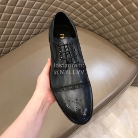 Prada Cowhide Casual Lace Up Business Shoes For Men Gray
