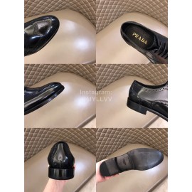 Prada Cowhide Lace Up Business Shoes For Men Black