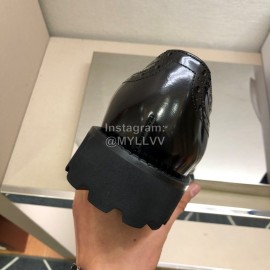 Prada Black Calf Leather Lace Up Casual Business Shoes For Men 