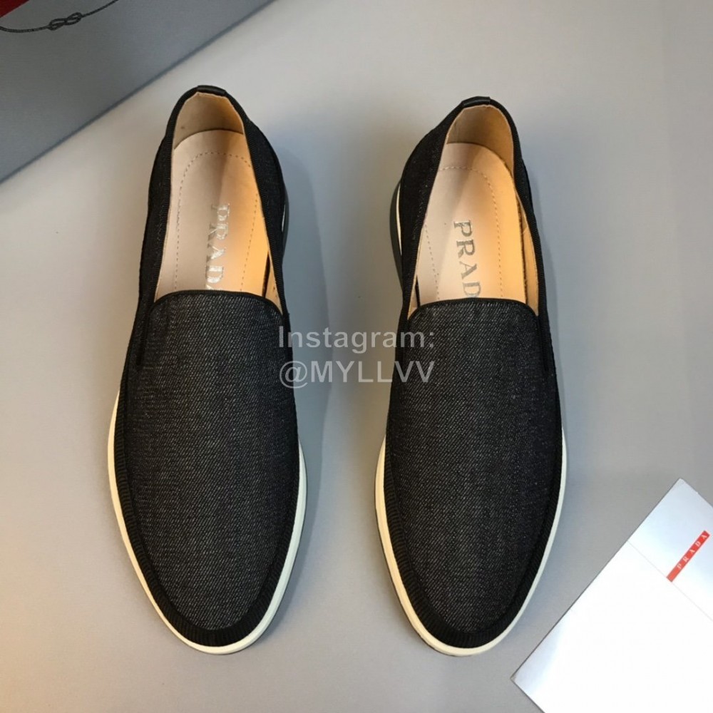 Prada Cowhide Casual Loafers For Men Black