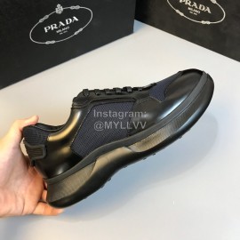 Prada Mesh Cowhide Casual Sneakers For Men Black