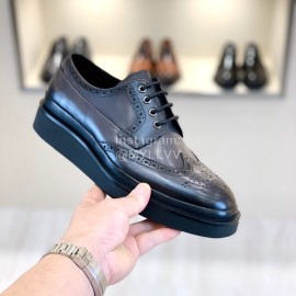 Prada Carved Cowhide Lace Up Casual Shoes For Men Gray