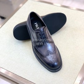 Prada Carved Cowhide Lace Up Casual Shoes For Men Gray