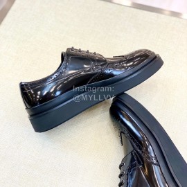 Prada Carved Cowhide Lace Up Casual Shoes For Men Black