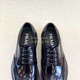 Prada Carved Cowhide Lace Up Casual Shoes For Men Black