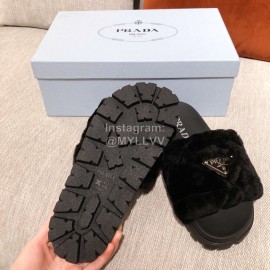 Prada Fashion Soft Fur Thick Soles Slippers For Women Black