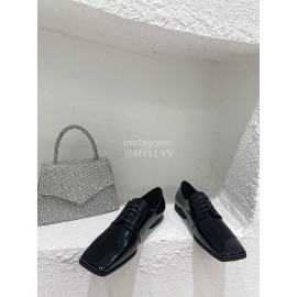 Prada Fashion Square Head Cowhide Shoes For Women Black