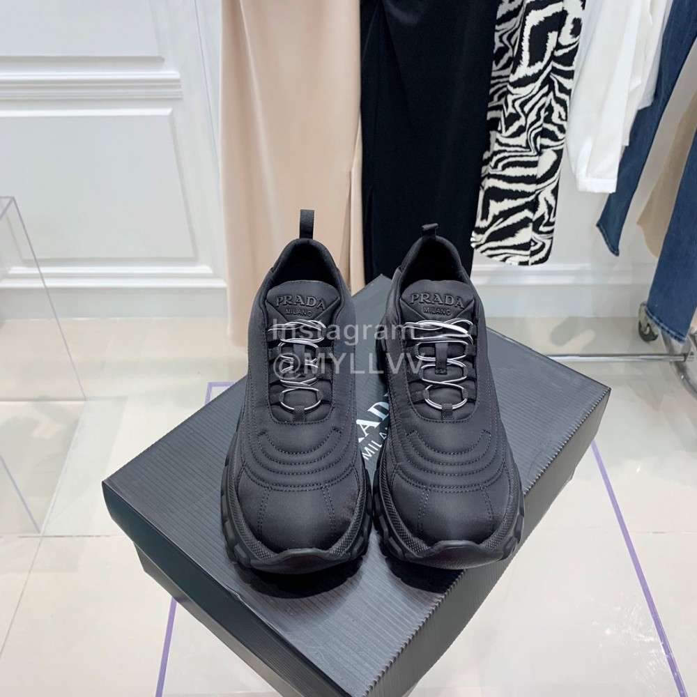 Prada New Thick Bottom Sneakers In Autumn And Winter For Women Black