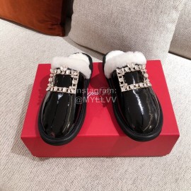 Roger Vivier Winter Soft Plaid Plush Slippers For Women Black
