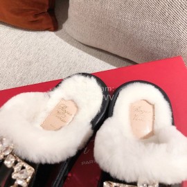 Roger Vivier Winter Soft Plaid Plush Slippers For Women Black