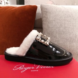 Roger Vivier Winter Soft Plaid Plush Slippers For Women Black