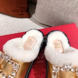 Roger Vivier Winter Soft Plaid Plush Slippers For Women Gold