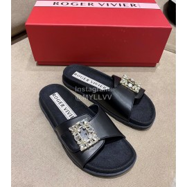 Roger Vivier Fashion Spring Summer Diamond Buttons Button Slippers Black