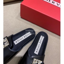 Roger Vivier Fashion Spring Summer Diamond Buttons Button Slippers Black