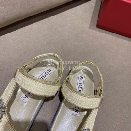 Roger Vivier Fashion Spring Summer Diamond Buttons Button Sandals Beige