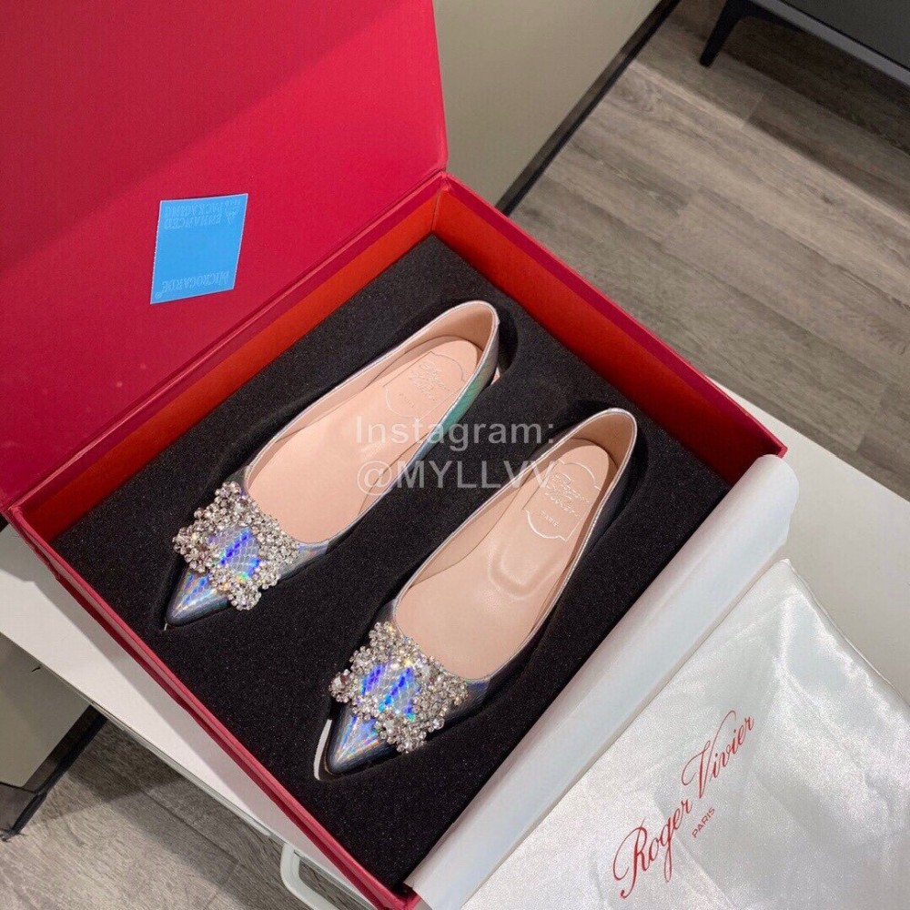 Roger Vivier Fashion Diamond Button Pointed Flat Heels For Women 