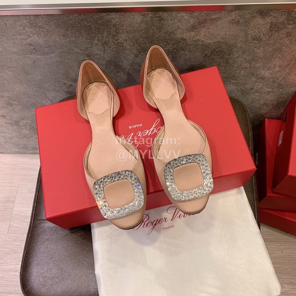 Roger Vivier Fashion Diamond Button Silk Flat Heel Shoes For Women Apricot
