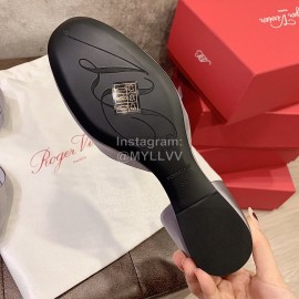 Roger Vivier Fashion Diamond Button Silk Flat Heel Shoes For Women Gray