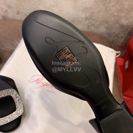 Roger Vivier Fashion Diamond Button Silk Flat Heel Shoes For Women Black