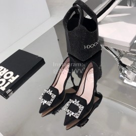 Roger Vivier Autumn Billing Billing Diamond Button Pointed High Heels Black