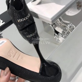 Roger Vivier Autumn Billing Billing Diamond Button Pointed High Heels Black