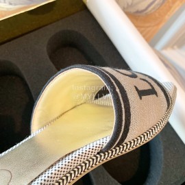 Roger Vivier Summer Embroidered Canvas Leather Flat Heel Slippers