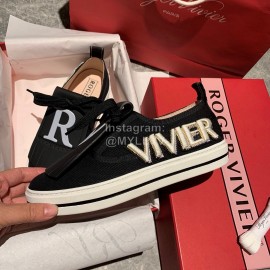 Roger Vivier New Tassel Casual Shoes For Women Black