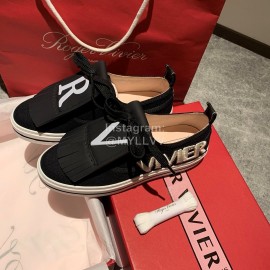 Roger Vivier New Tassel Casual Shoes For Women Black