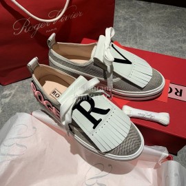 Roger Vivier New Tassel Casual Shoes For Women Gray