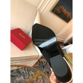 Roger Vivier Autumn Winter New Classic High Heeled Short Boots For Women Gold