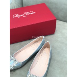 Roger Vivier Spring Summer Crystal Buckle Sheepskin Pointed Flat Heels Blue