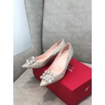 Roger Vivier Spring Summer Crystal Buckle Sheepskin Pointed High Heels